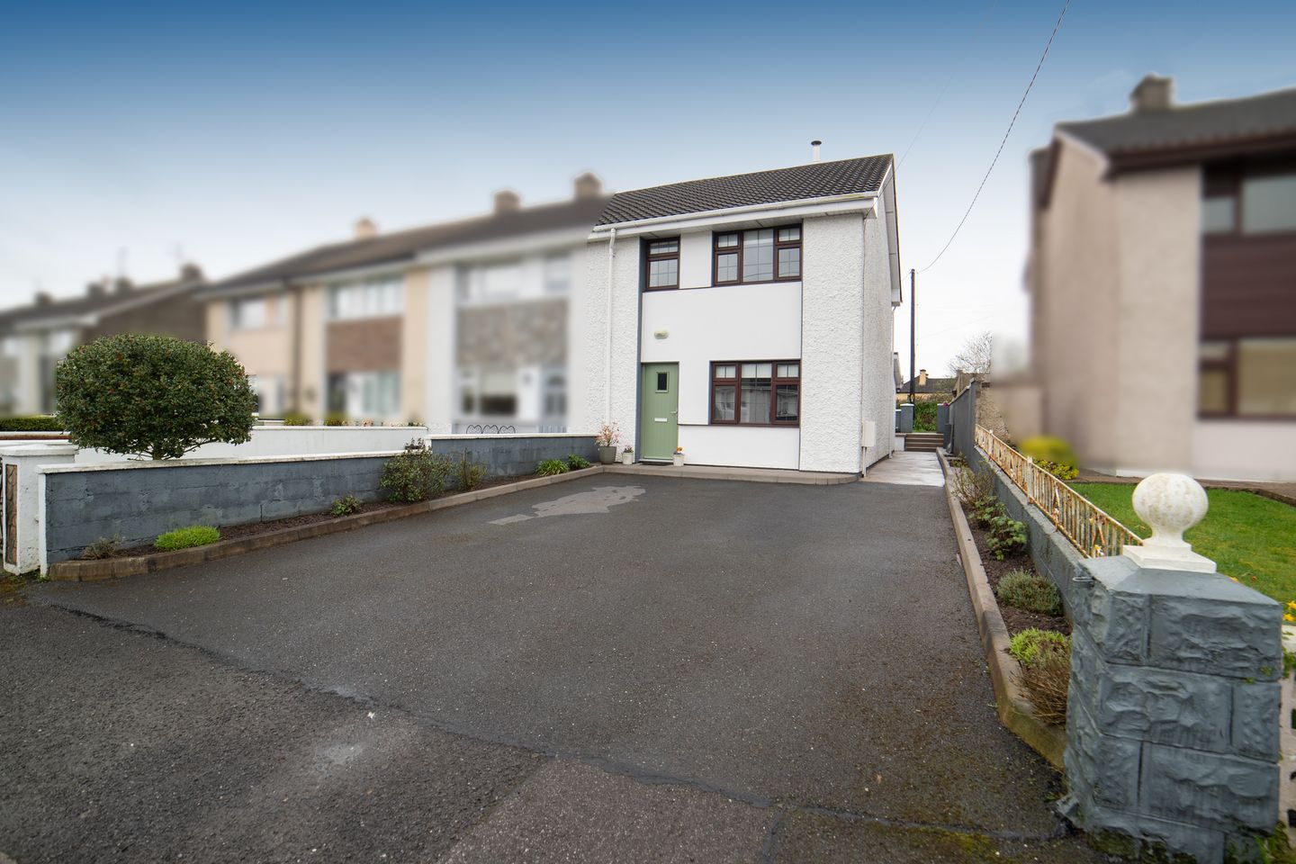 25 Upper Blackwater Drive, Mallow, Co. Cork, P51DV2H is for sale on Daft.ie