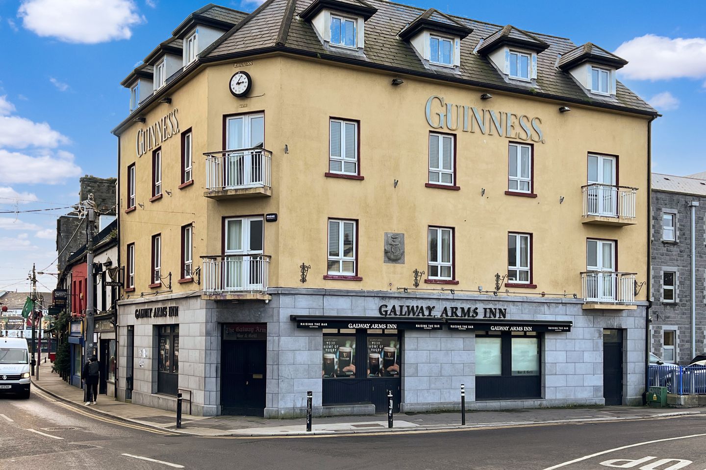 Commercial property for rent in Galway Arms Licensed Pub & Restaurant