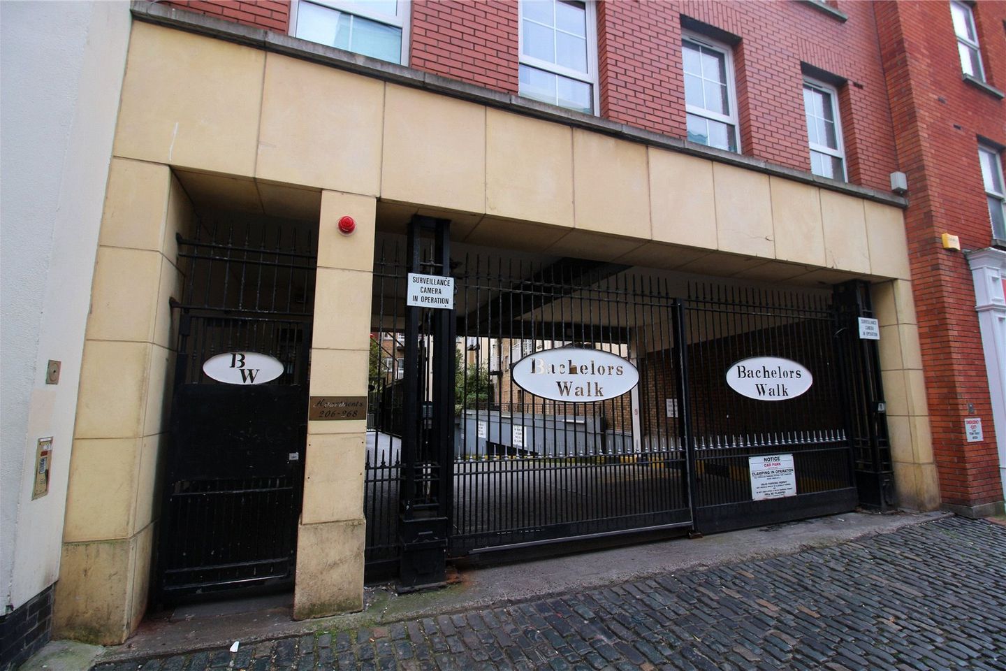 Bachelor's Walk, Dublin 1