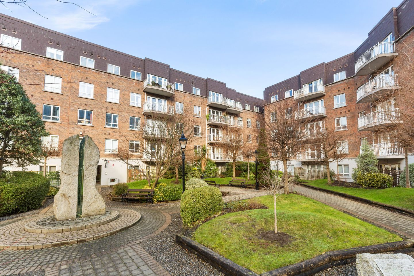 Apartment 139, Block 5, Harcourt Green, Dublin 2, D02HA25 is for sale