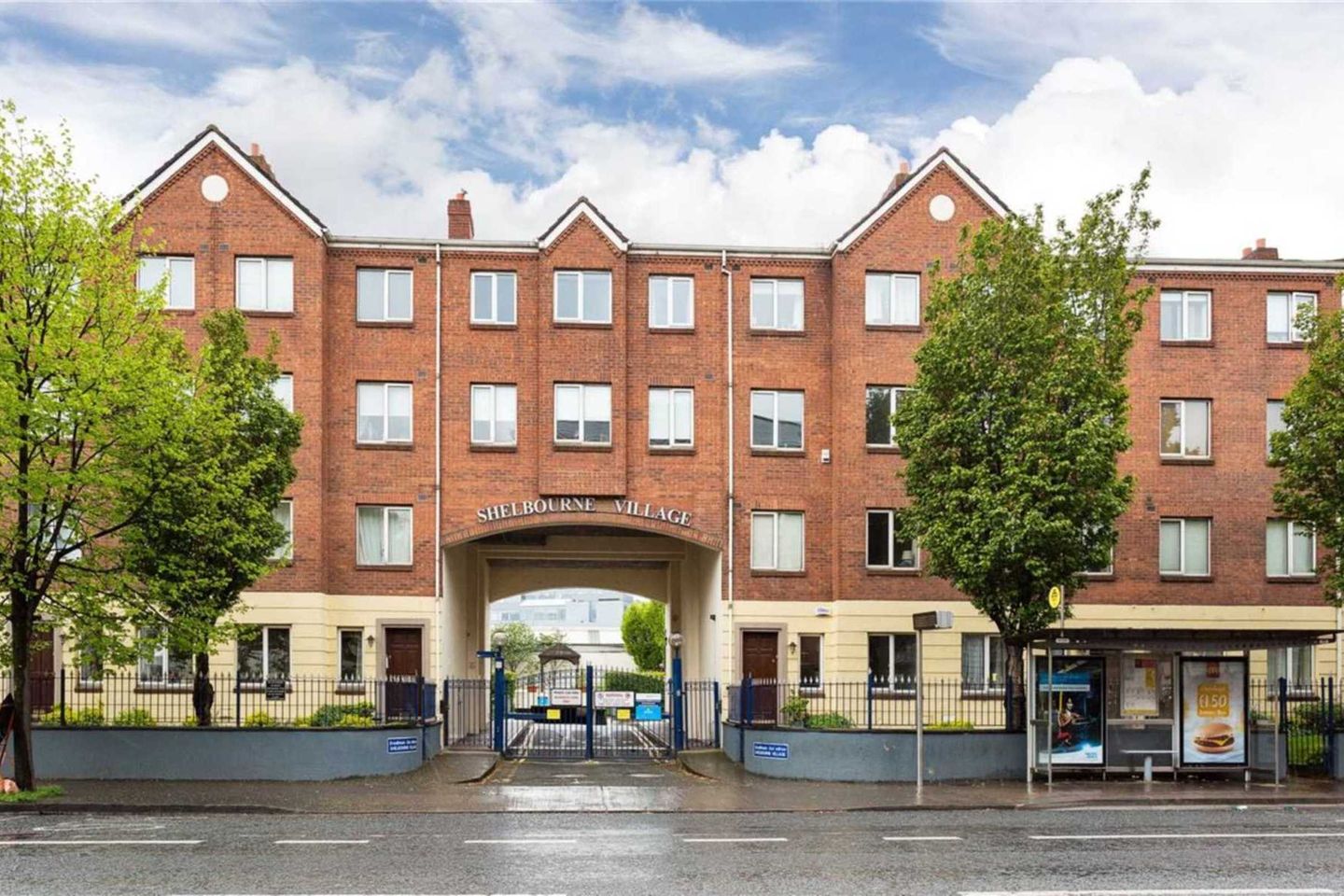 Apartment 62, Shelbourne Village, Dublin 4, D04AK73 is for sale on Daft.ie