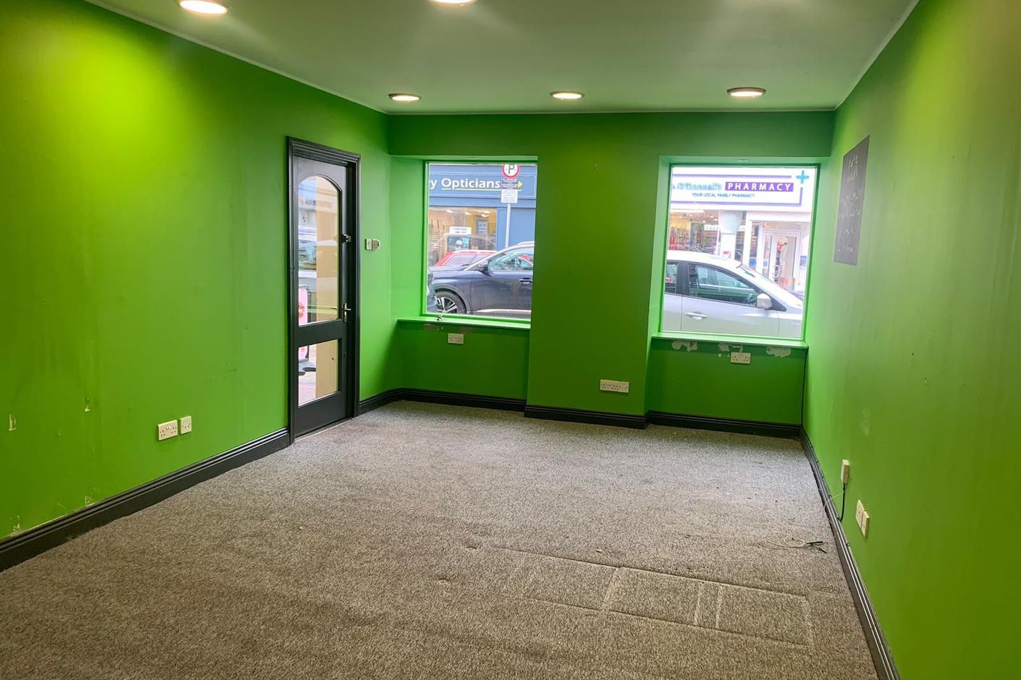 Ellison St, Castlebar, Co. Mayo