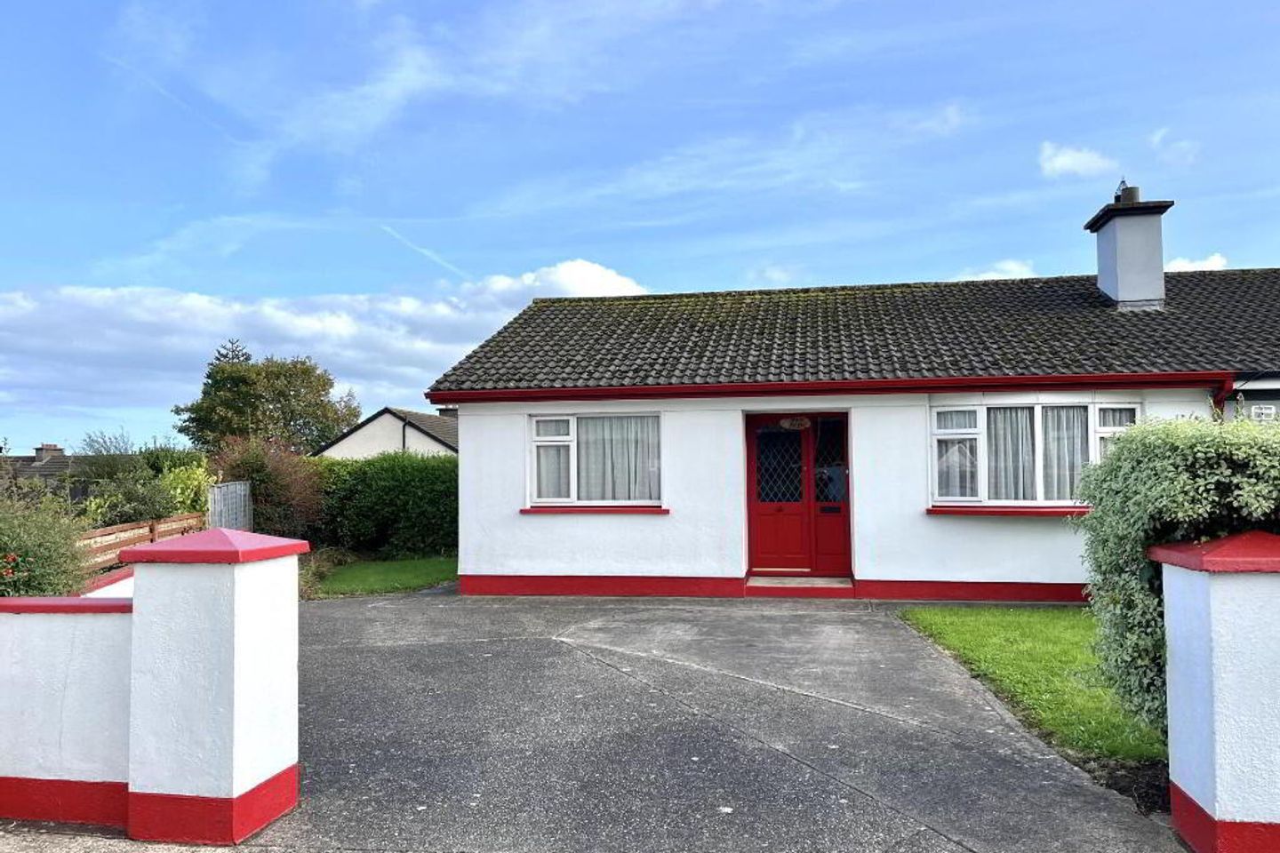 Sean Phobal, 17 Comeragh Crescent, Dungarvan, Co. Waterford, X35WY66 is