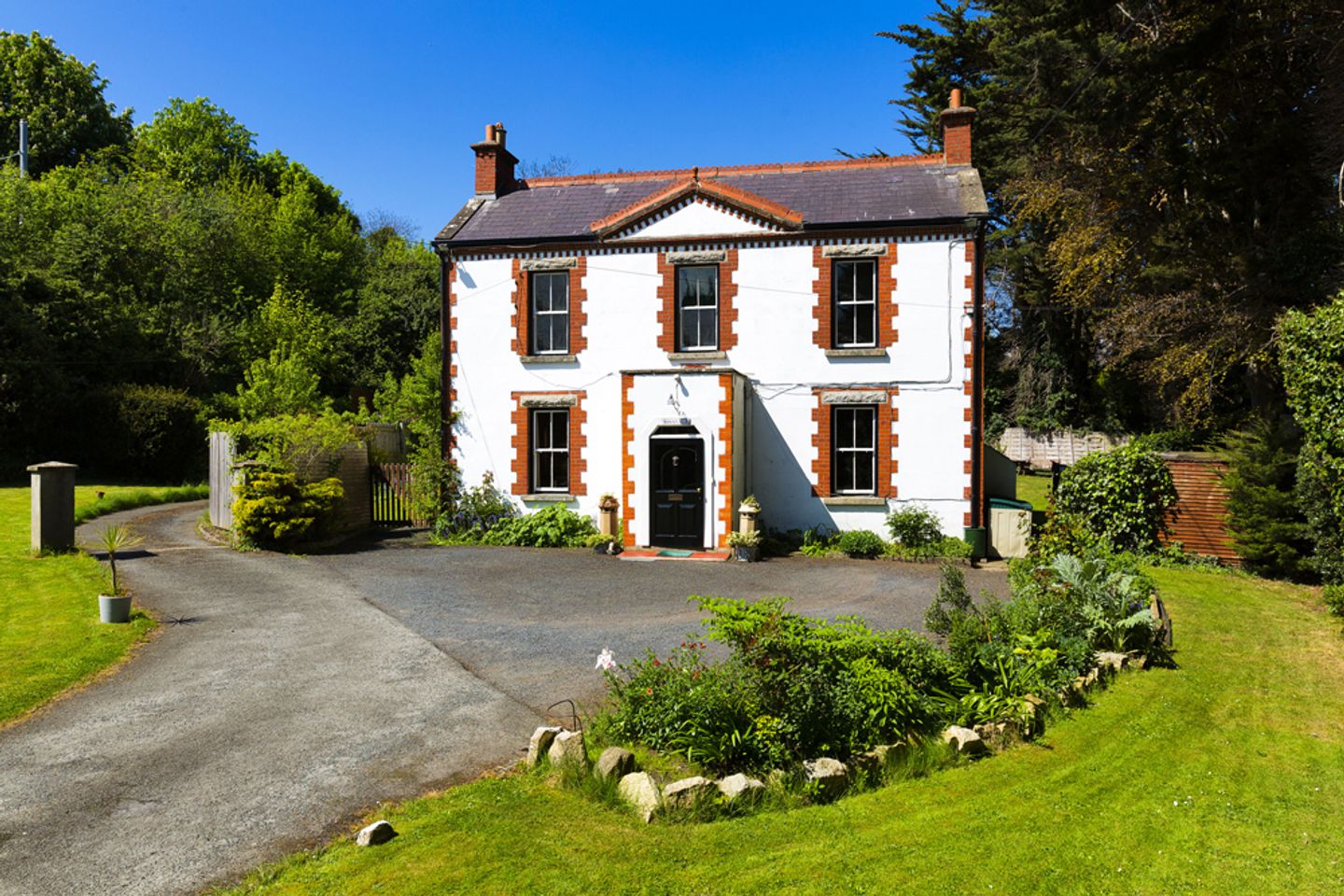 Mossvale, Dundrum Road, Dundrum, Dublin 14