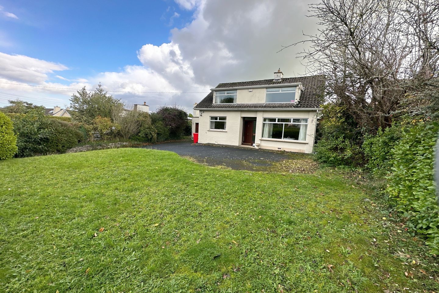 Camelot, Old Road, Cashel, Co. Tipperary, E25P822