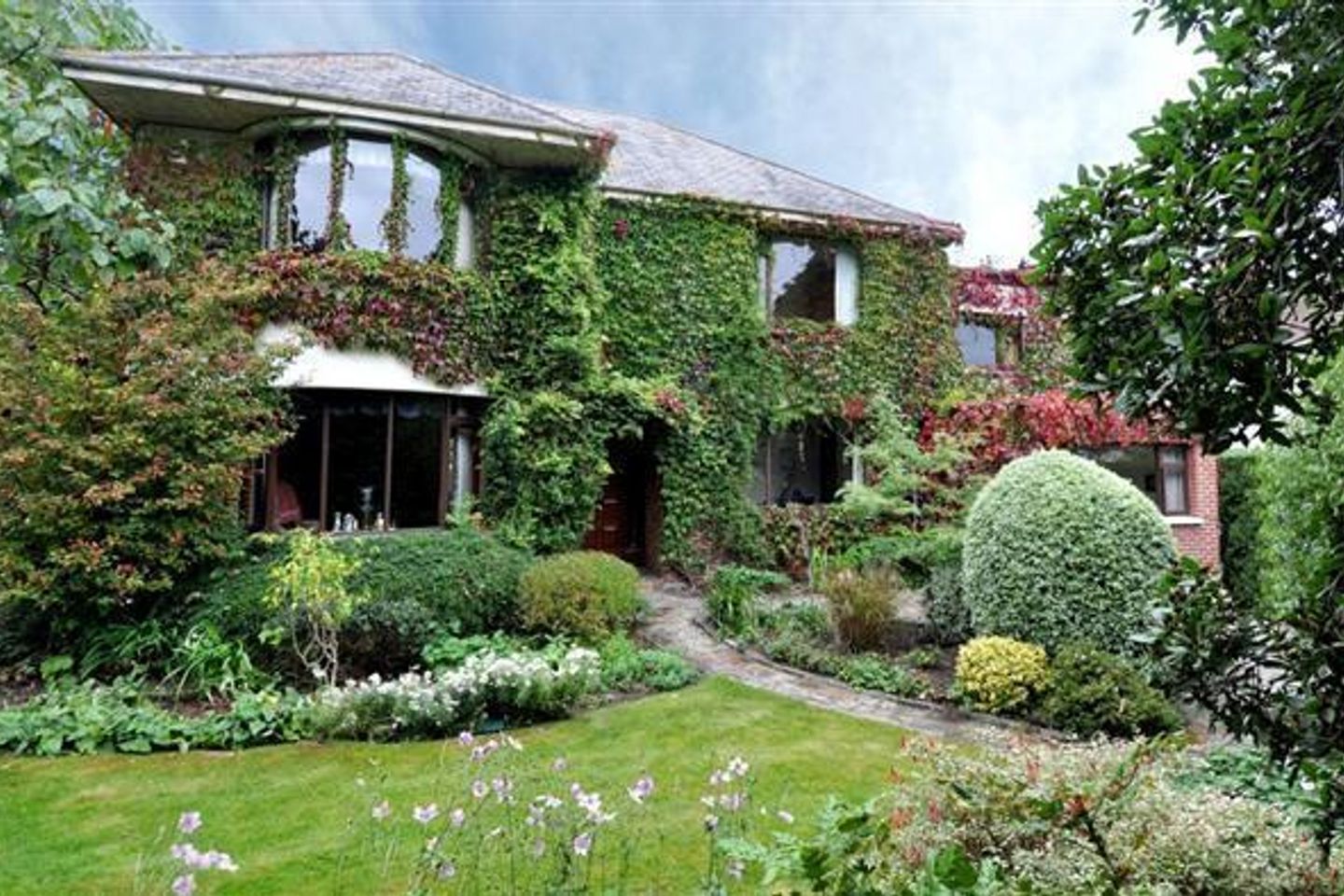 5 Woodbine Road, Booterstown, Co. Dublin