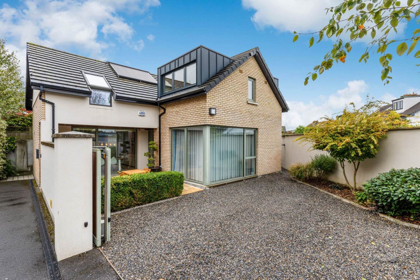 5 Rockfield, Mornington Grove, Artane, Dublin 5, D05T627