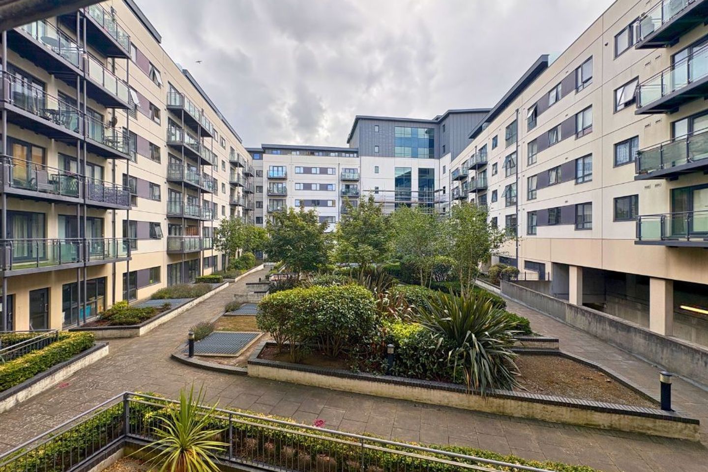 6 Meridian Court, Royal Canal Park, Dublin 15, D15HD56