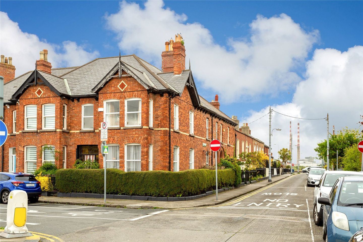 2 Dromard Terrace, Sandymount, Dublin 4, D04YH94