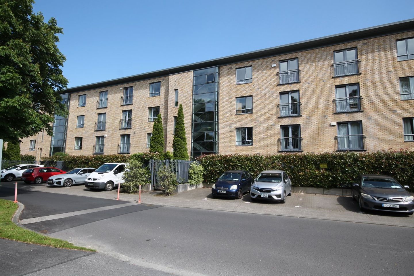 14 La Vallee, Upper Dargle Road, Bray, Co. Wicklow, A98XF58 is for sale