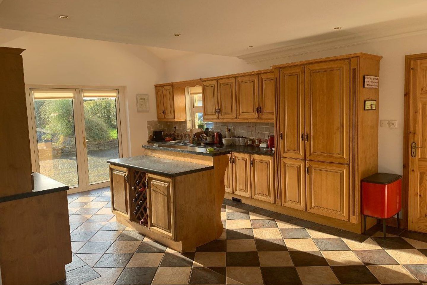 Knockaluskraun, Ennis, Co. Clare