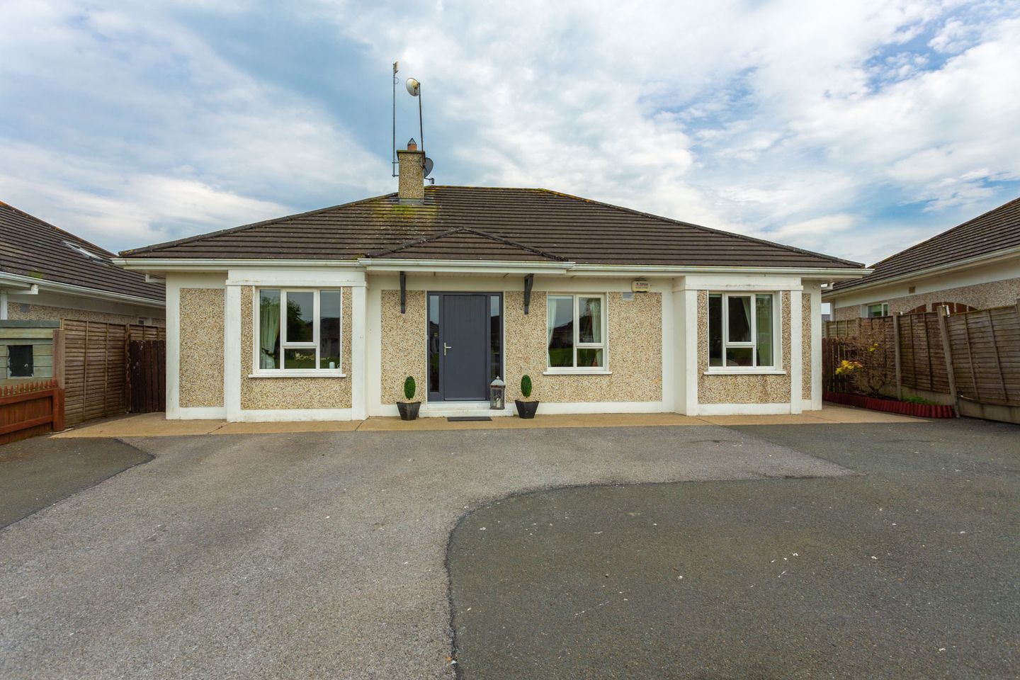 5 Castle Park, Two Mile Borris, Twomileborris, Co. Tipperary, E41Y4C4