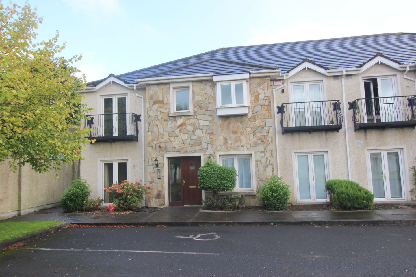 1 The Ashes, Abbeywood, W91DD83