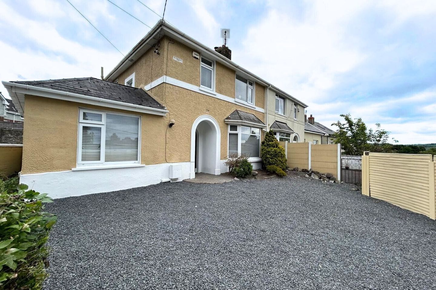 1 Saint Finbar's View, Lough Road, The Lough, Co. Cork, T12W1W7 is for