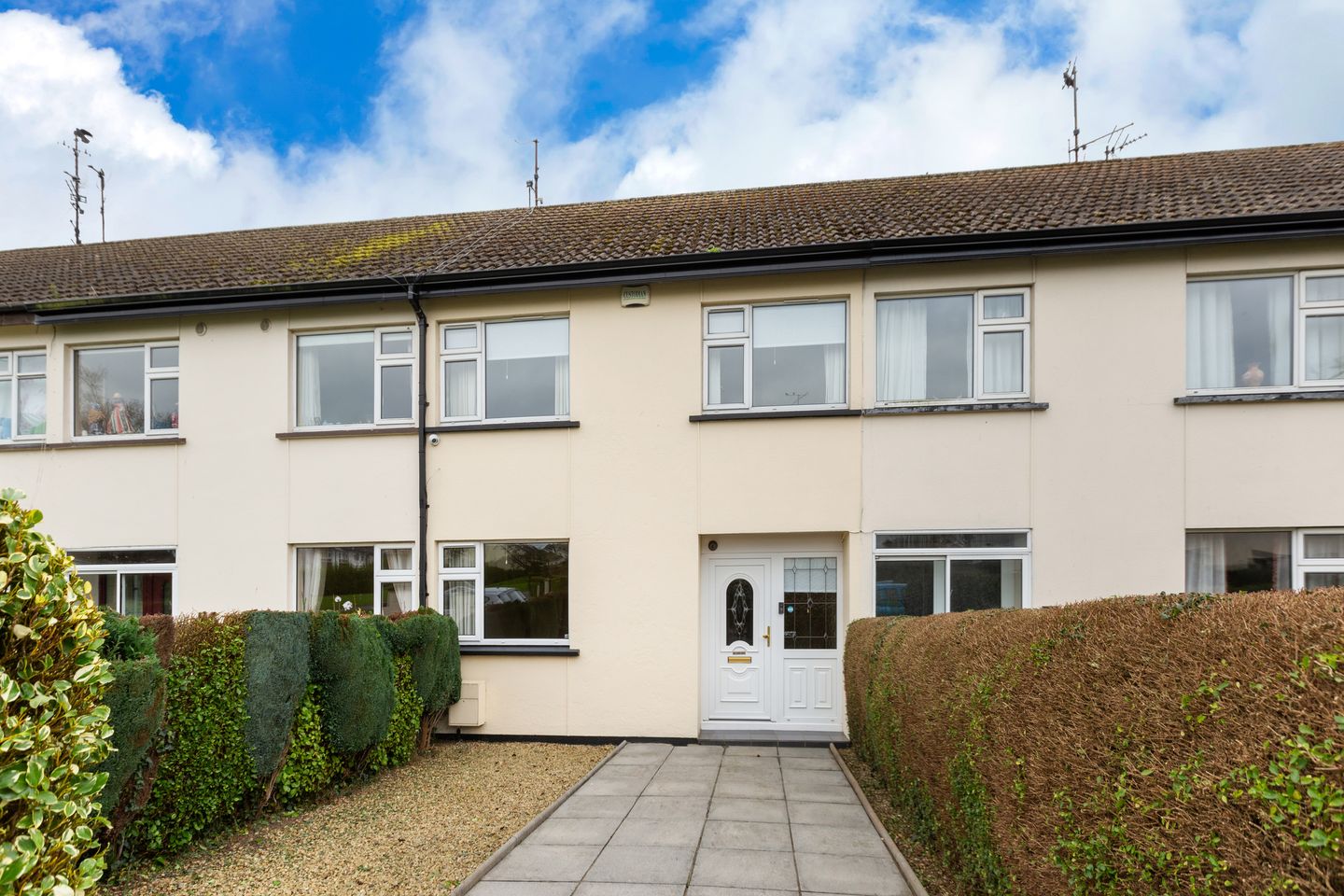 4 Hazelwood Crescent, Kilcoole, Co. Wicklow, A63PV32 is for sale on Daft.ie