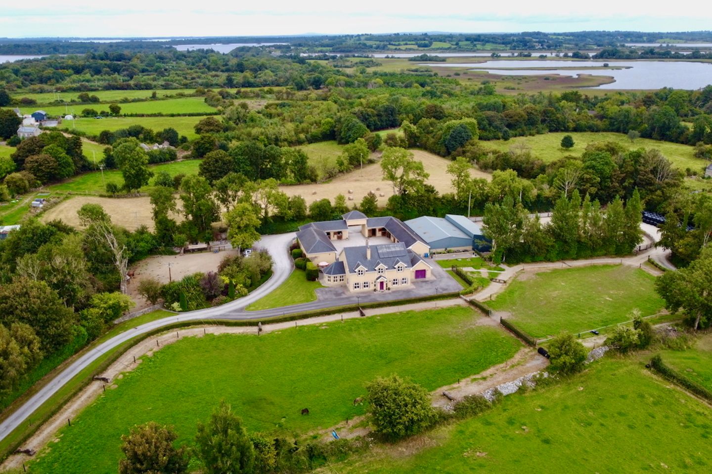 Creaghduff Stables, Coosan, Athlone, Co. Westmeath, N37K3E3