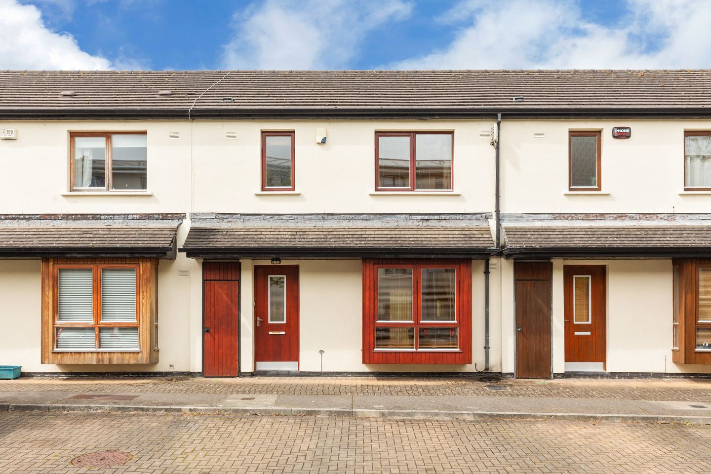 12 Hunters Place, Hunters Wood, Ballycullen, Dublin 24, D24V0T2 is for