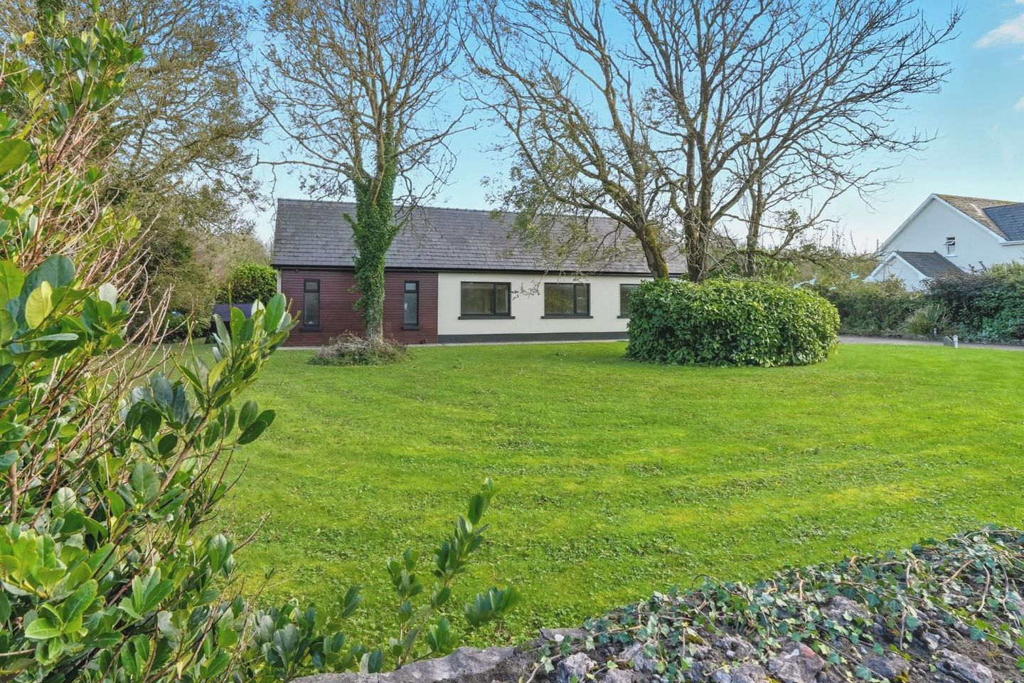 Mulroog East, Ballinderreen, Killeenaran, Co. Galway, H91N4CC