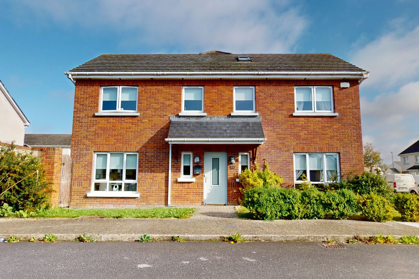 13 Heathfield Close, Cappagh Road, Finglas, Dublin 11, D11V3F8 is for