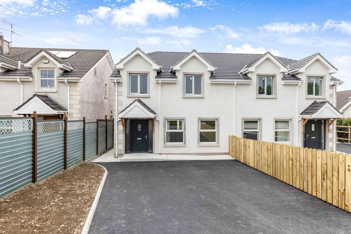 5 Pinnacle View,, Mullavalley,, Louth Village
