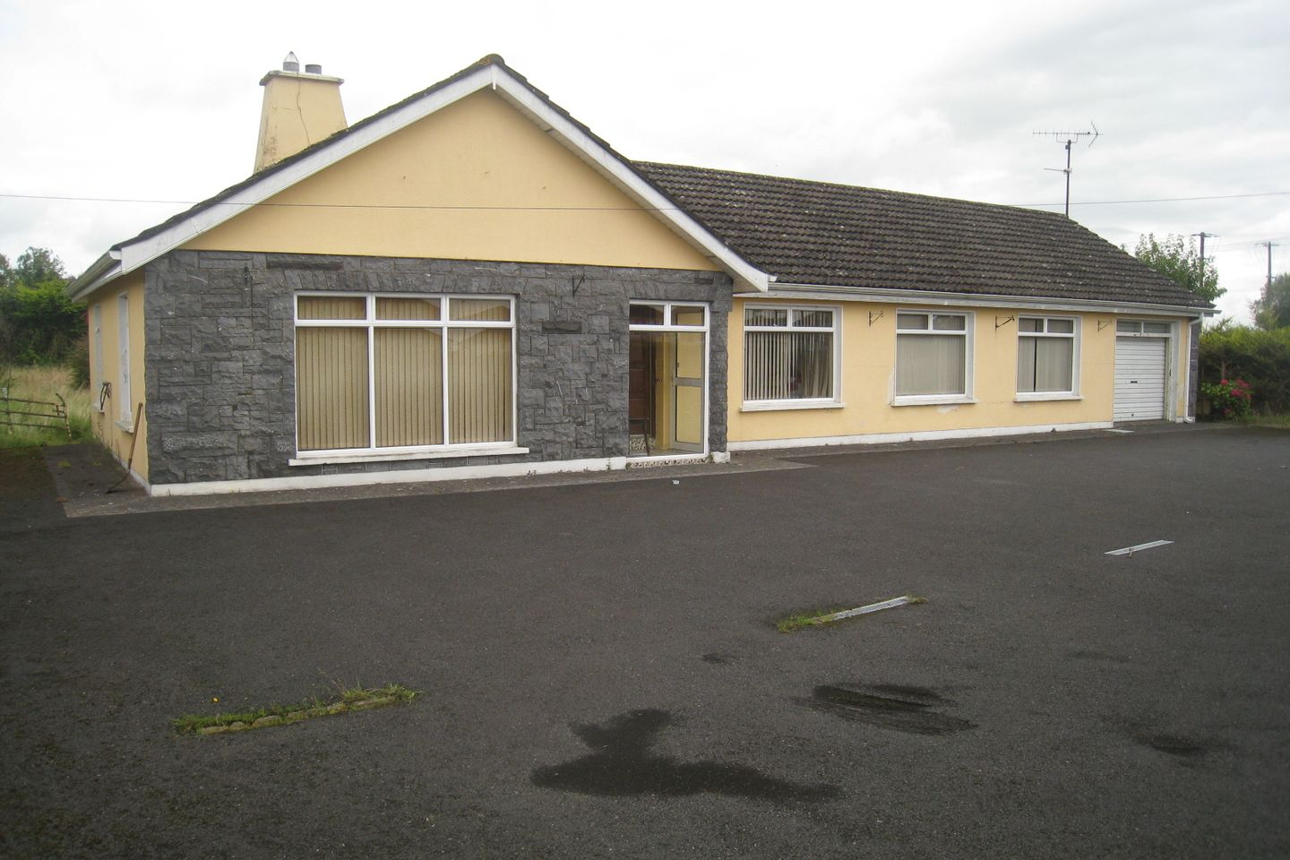 Grove House, Bracklin Road, Edgeworthstown, Co. Longford, N39PW62 is