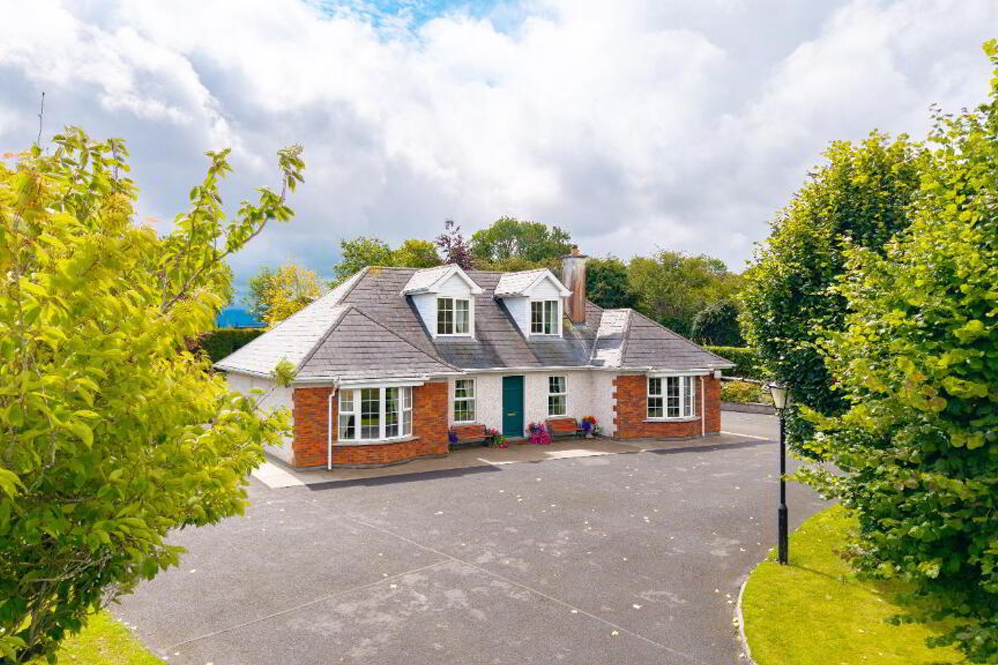 Priest Road, Knockagh, Cahir, Co. Tipperary, E21RX37
