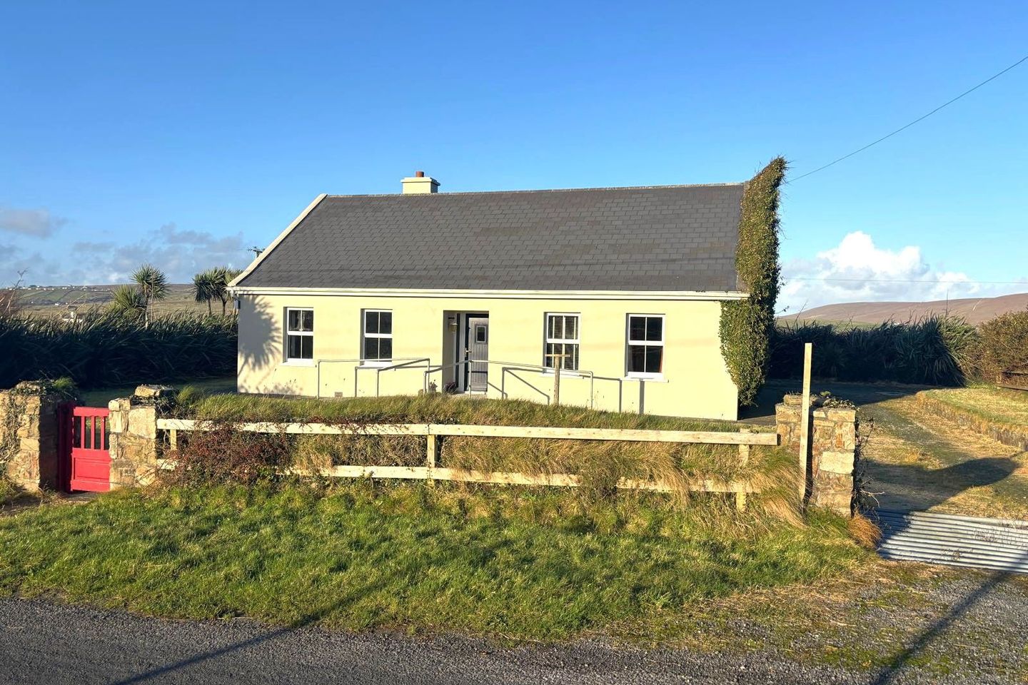 Rossport, Ballina, Co. Mayo, F26E431