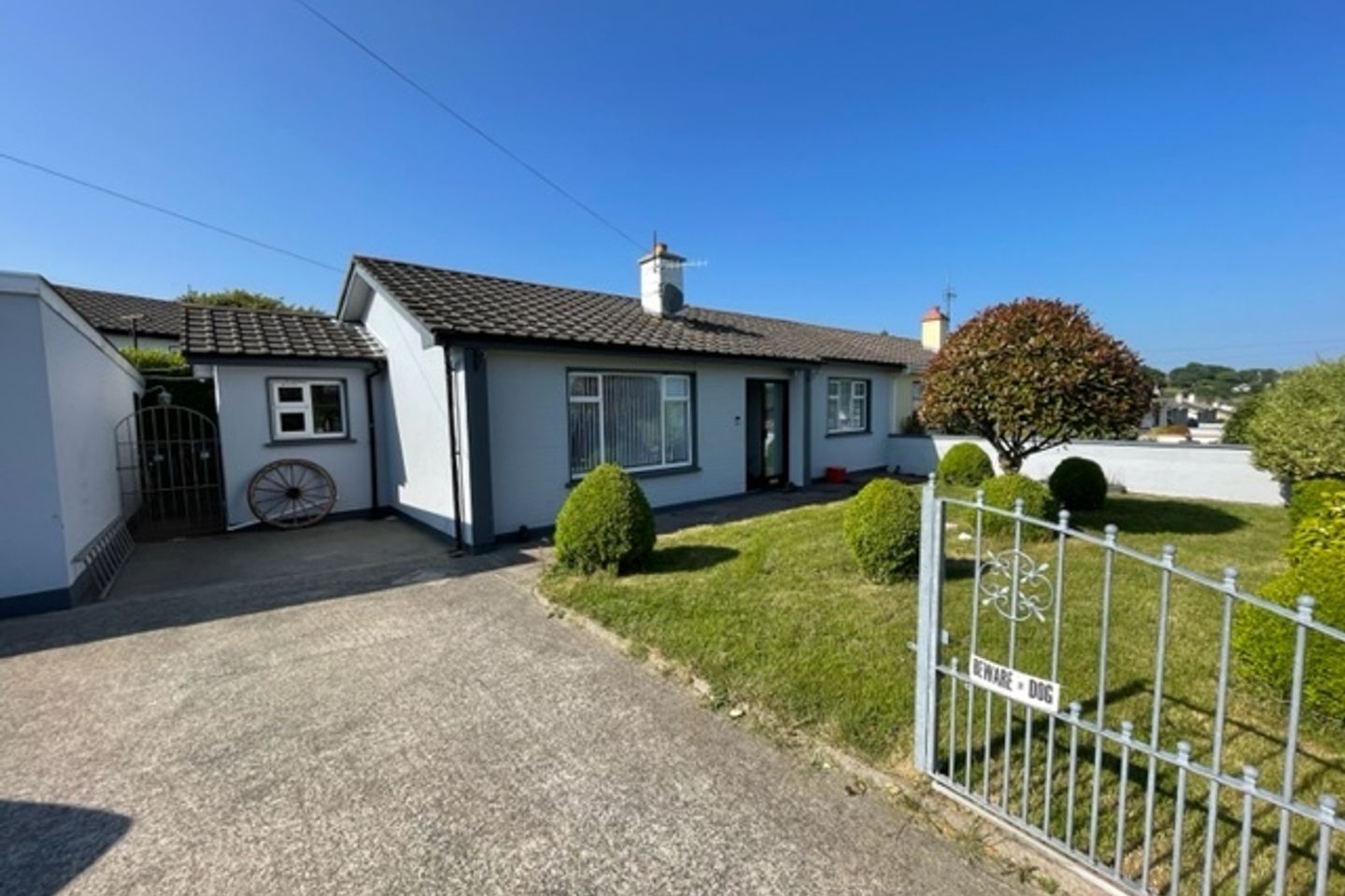 3 Hillside Crescent, Kilmacthomas, Co. Waterford, X42PY89 is for sale