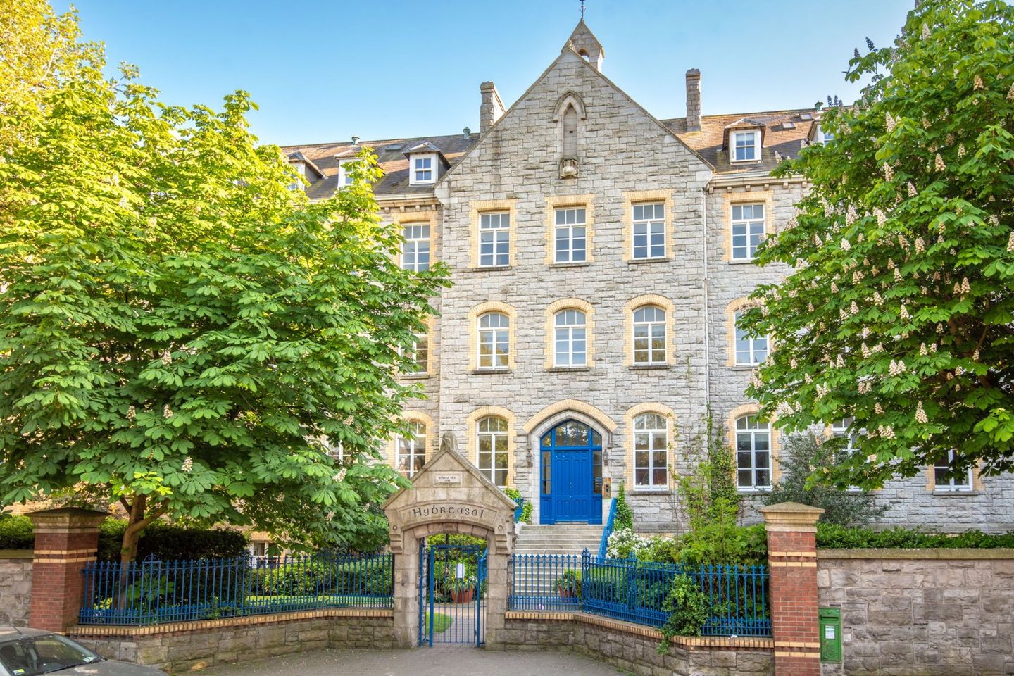 4 Hybreasal House, South Circular Road, Dublin 8, D08HNH3