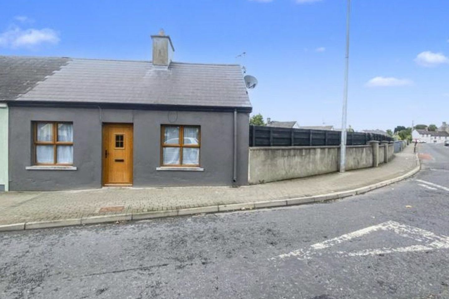 1 Clare Street, E45H296