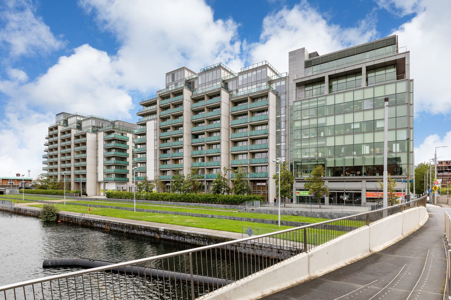 6 Hill Of Down House, Spencer Dock, Dublin 1, D01C793