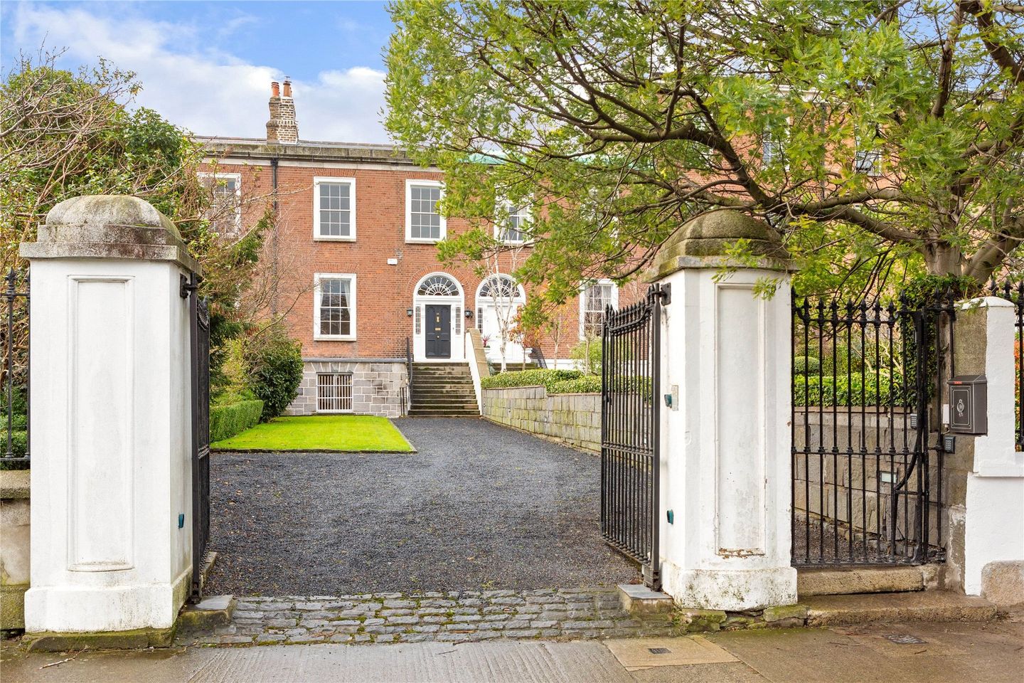 55 Wellington Road, Ballsbridge, Dublin 4, D04W8W9