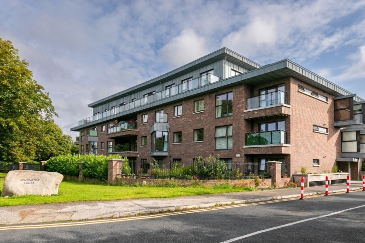 11 The Green, Kensington Lodge, Rochestown Avenue, Dun Laoghaire, Co. Dublin, A96XV18