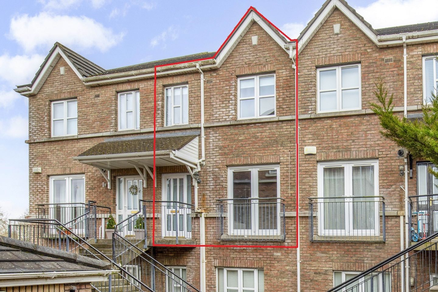 28 Latchford Square, Castaheany, Clonee, Dublin 15, D15N993 is for sale