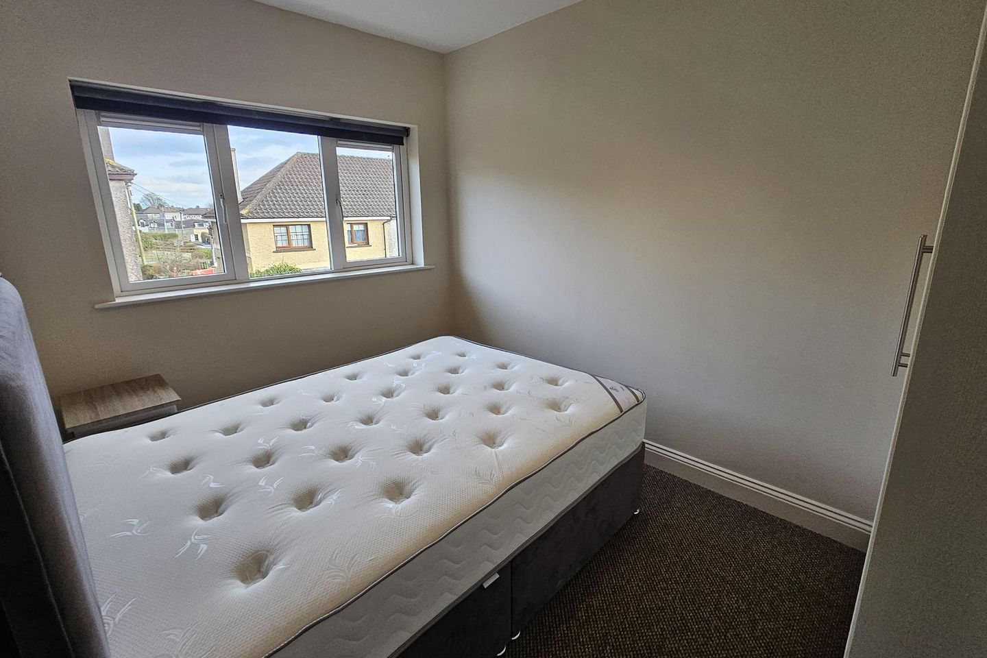 6 Waterville, The Lough, Co. Cork