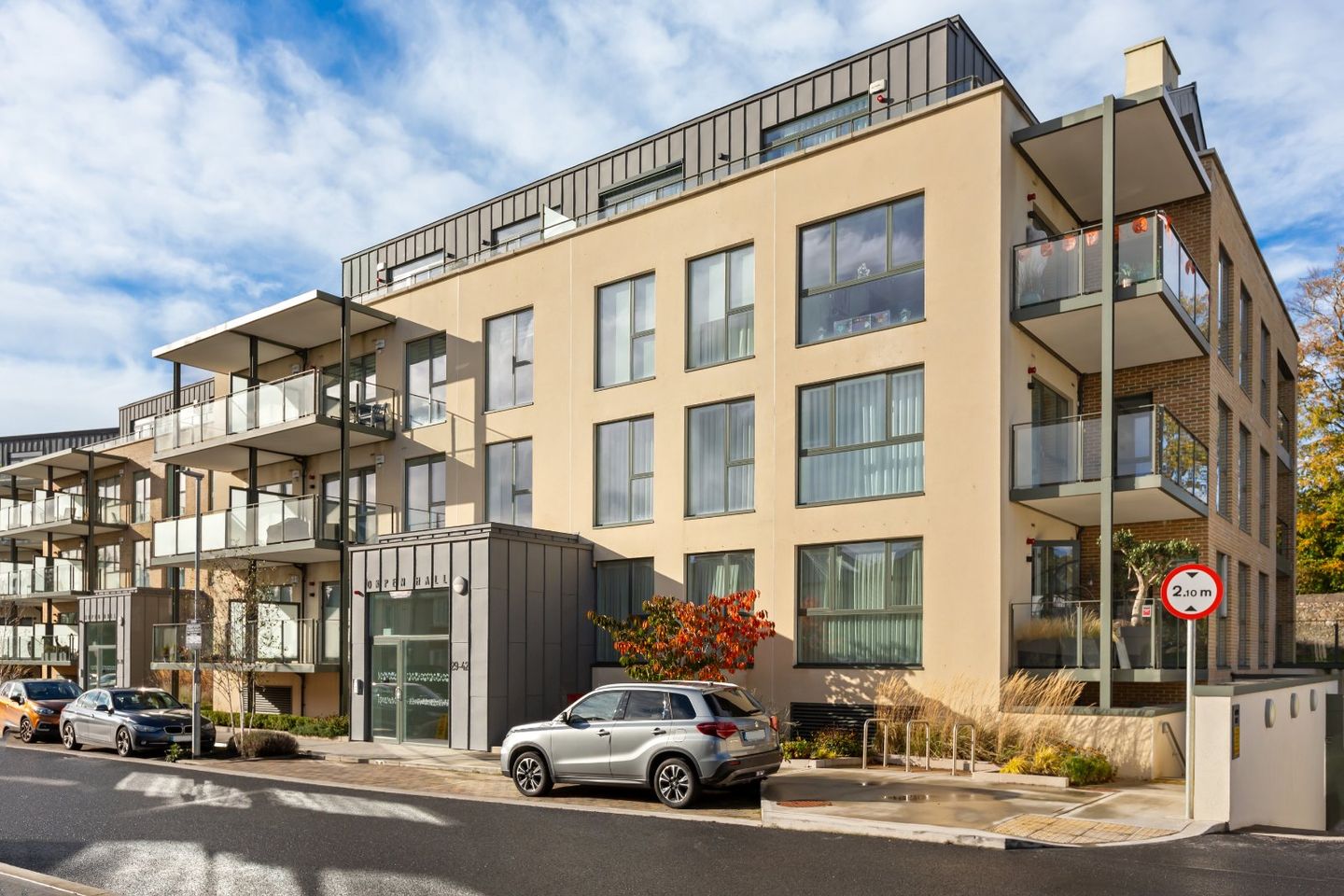 Apt 39 Orpen Hall, Brennanstown Wood, Dublin 18, D18KR4R