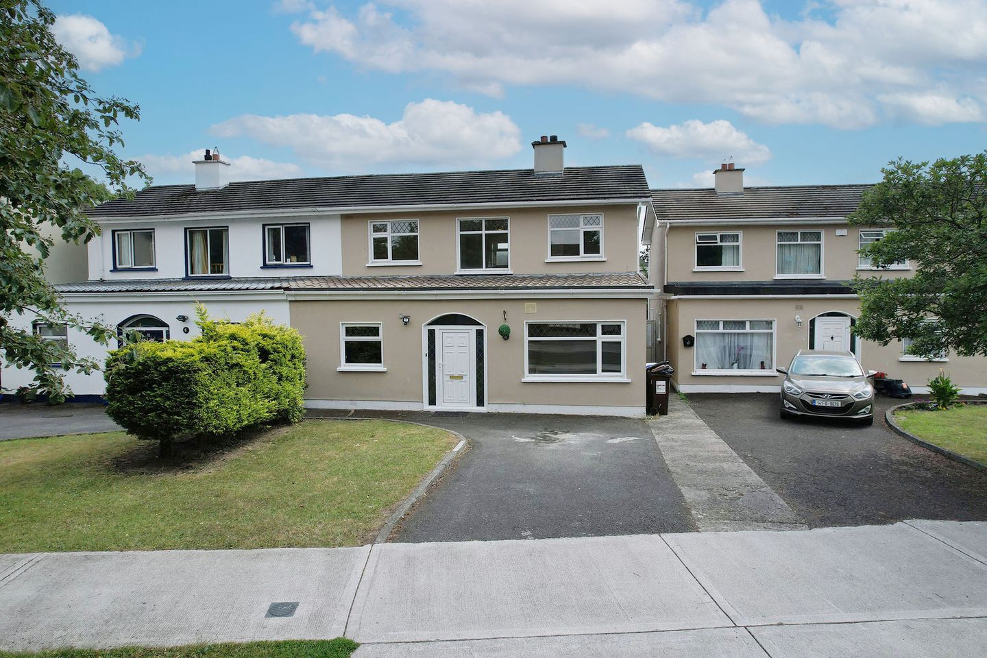 5 Beechmount Grove, Navan, Co. Meath, C15RT78 is for sale on Daft.ie