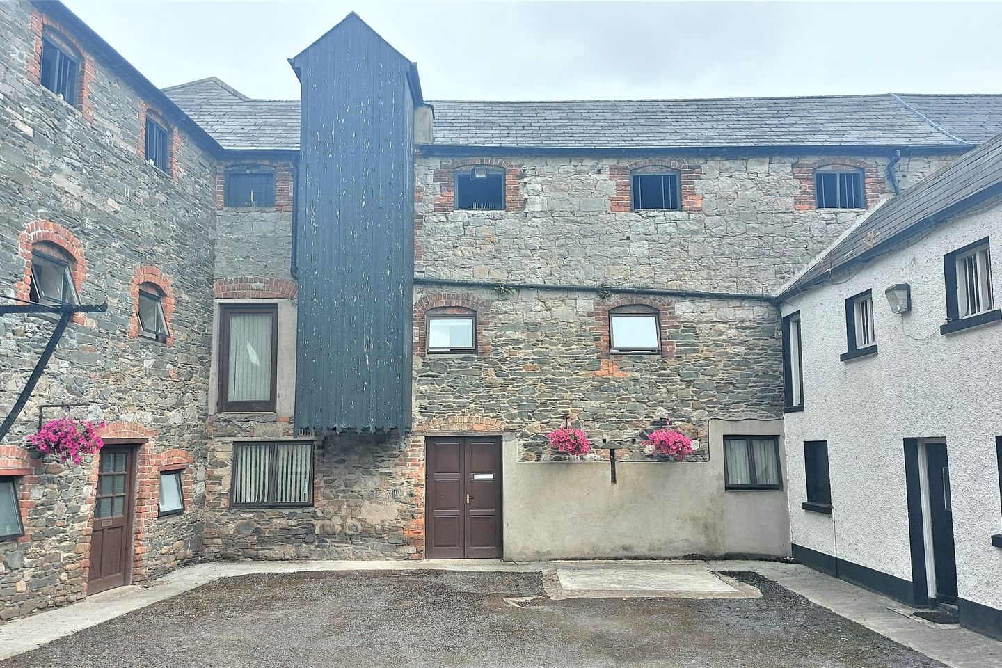 Commercial property for sale in Irish Street, Ardee, Co. Louth, A92KN88