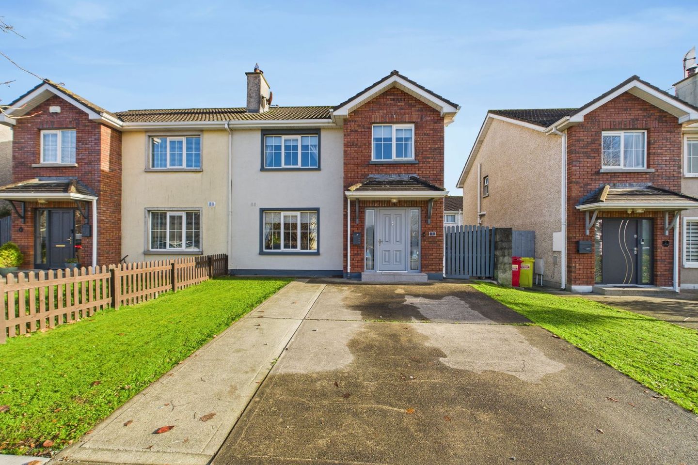3 Hawthorn Crescent, Green Hill Village, Carrick-on-Suir, Co. Tipperary, E32WC62
