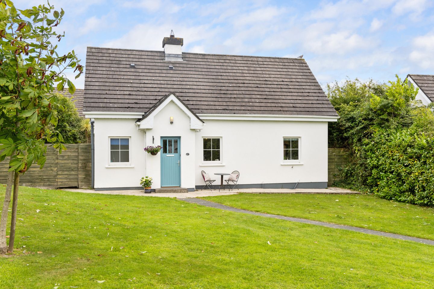 27 Brittas Bay Village, Brittas Bay, County Wicklow, A67CX37 is for