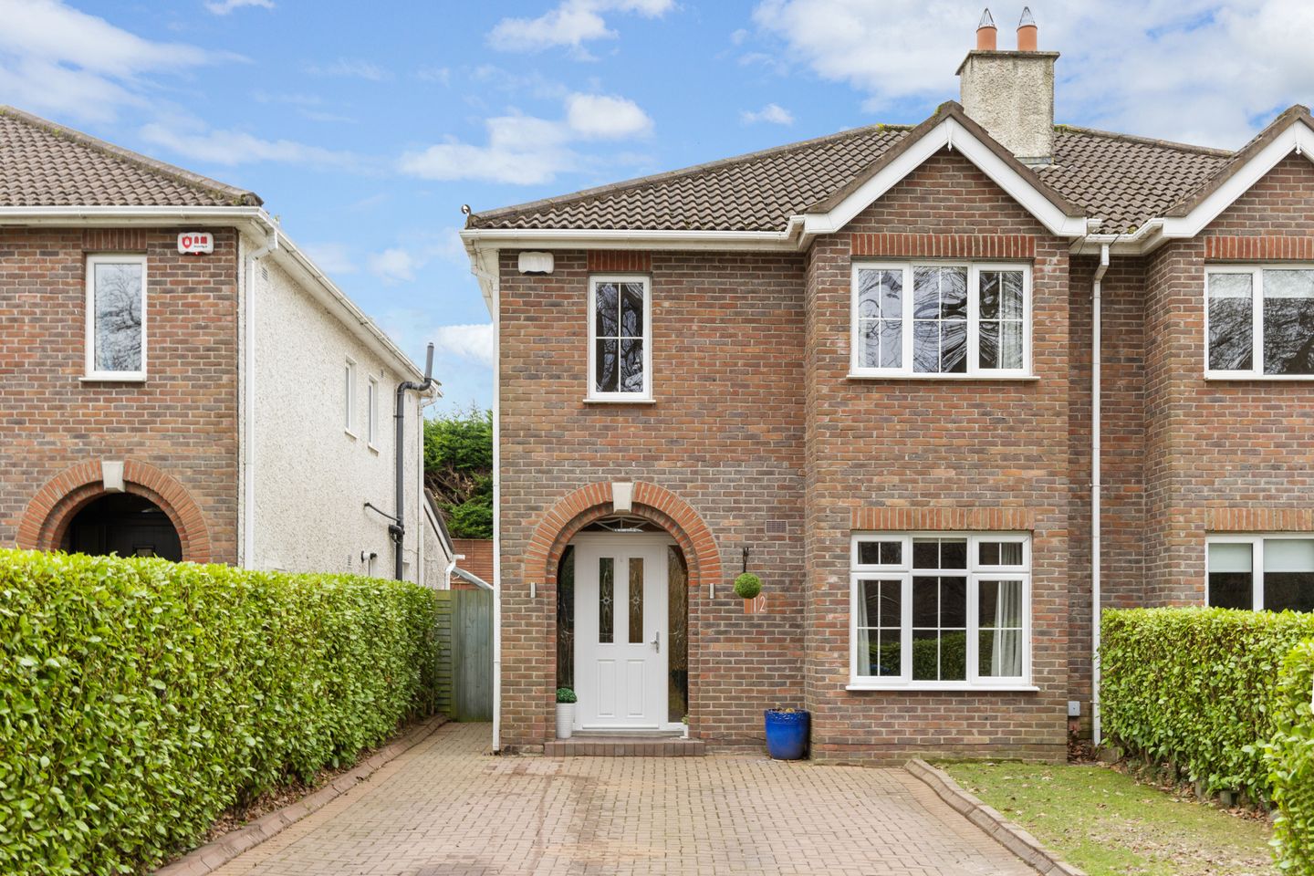 12 Hollybrook Park, Southern Cross, Bray, Co. Wicklow, A98HH74 is for