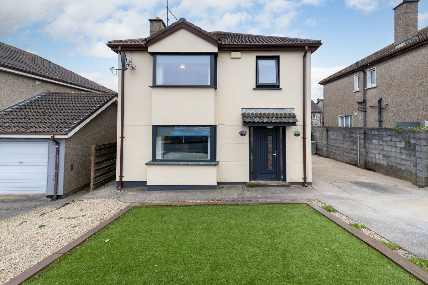 11 Oakridge, Clonattin, Gorey, Co. Wexford, Y25F251