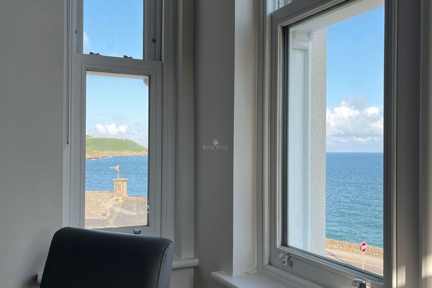 Holiday Homes in Island View, Moll Goggins Corner, Upper Strand