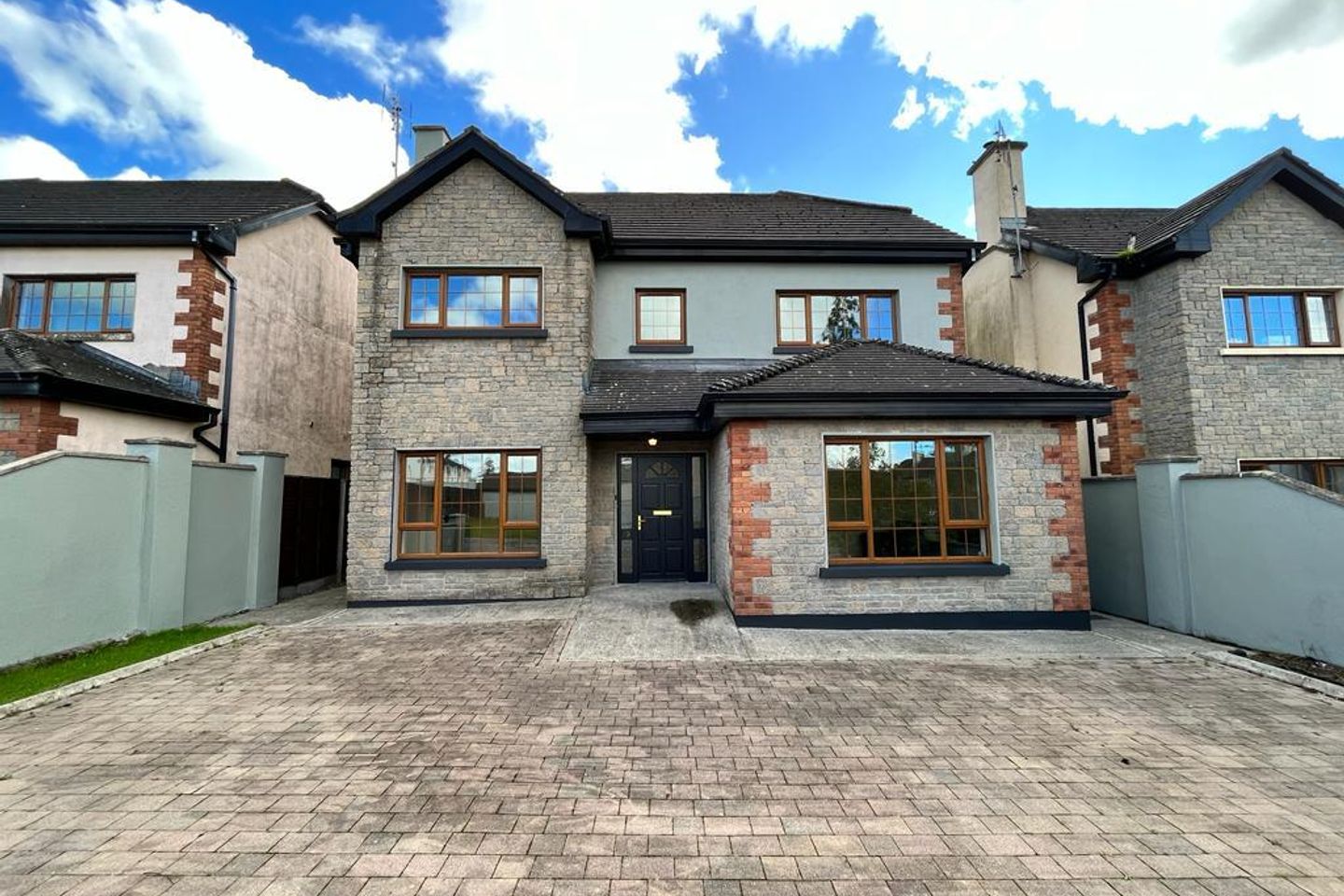 19 Lake View, Glenamaddy, Co. Galway, F45FH76