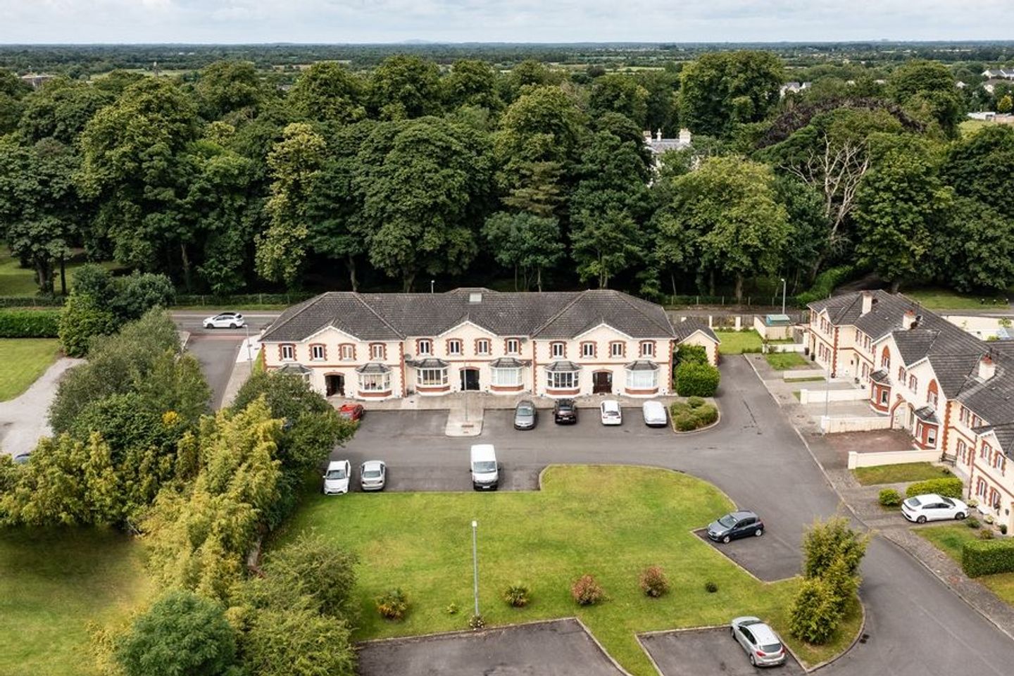 Apartment 2, The Glebe, Monasterevin, Co. Kildare, W34ER80