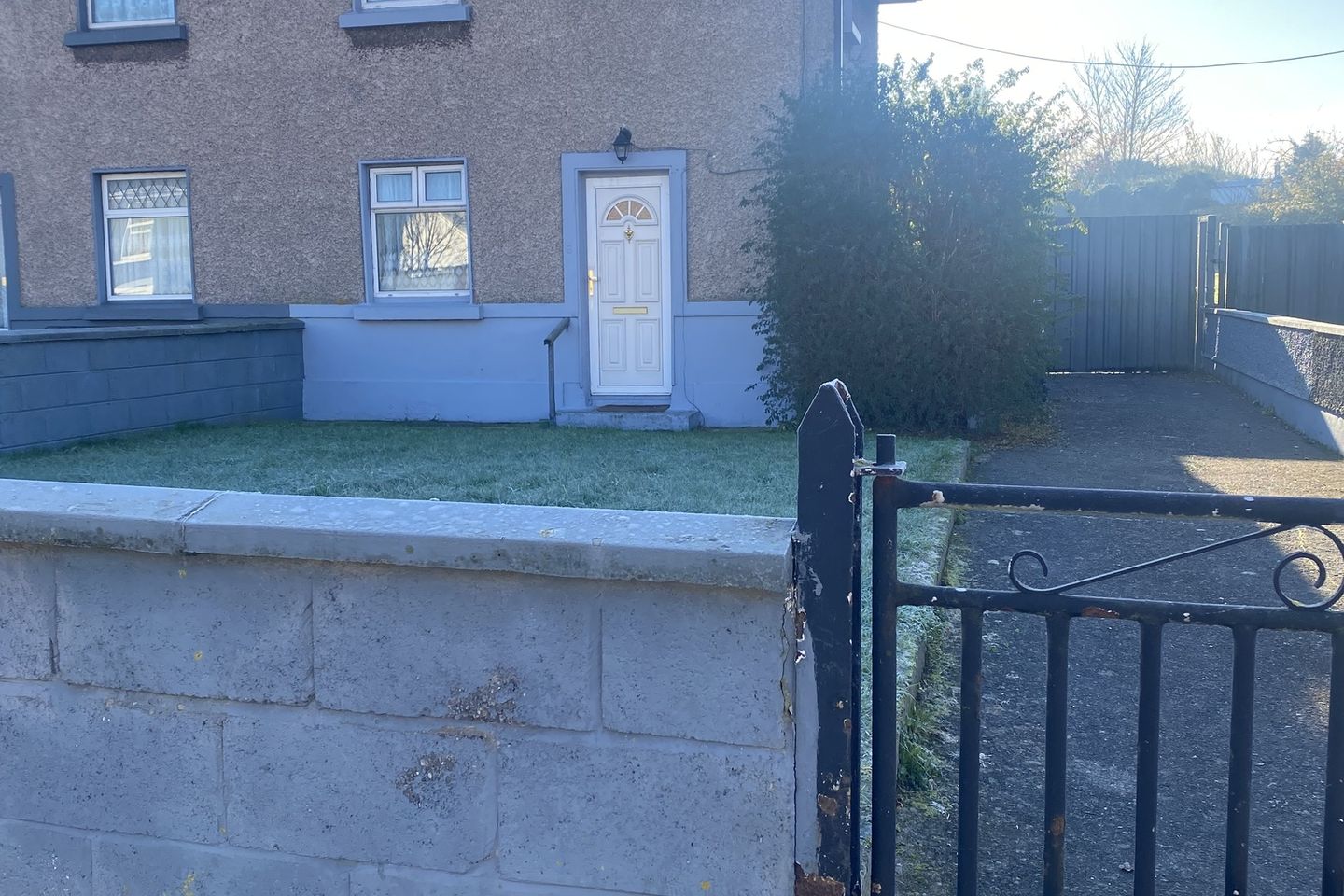 6 Saint Brigid's Crescent, Bagenalstown, Co. Carlow, R21VW62 is for