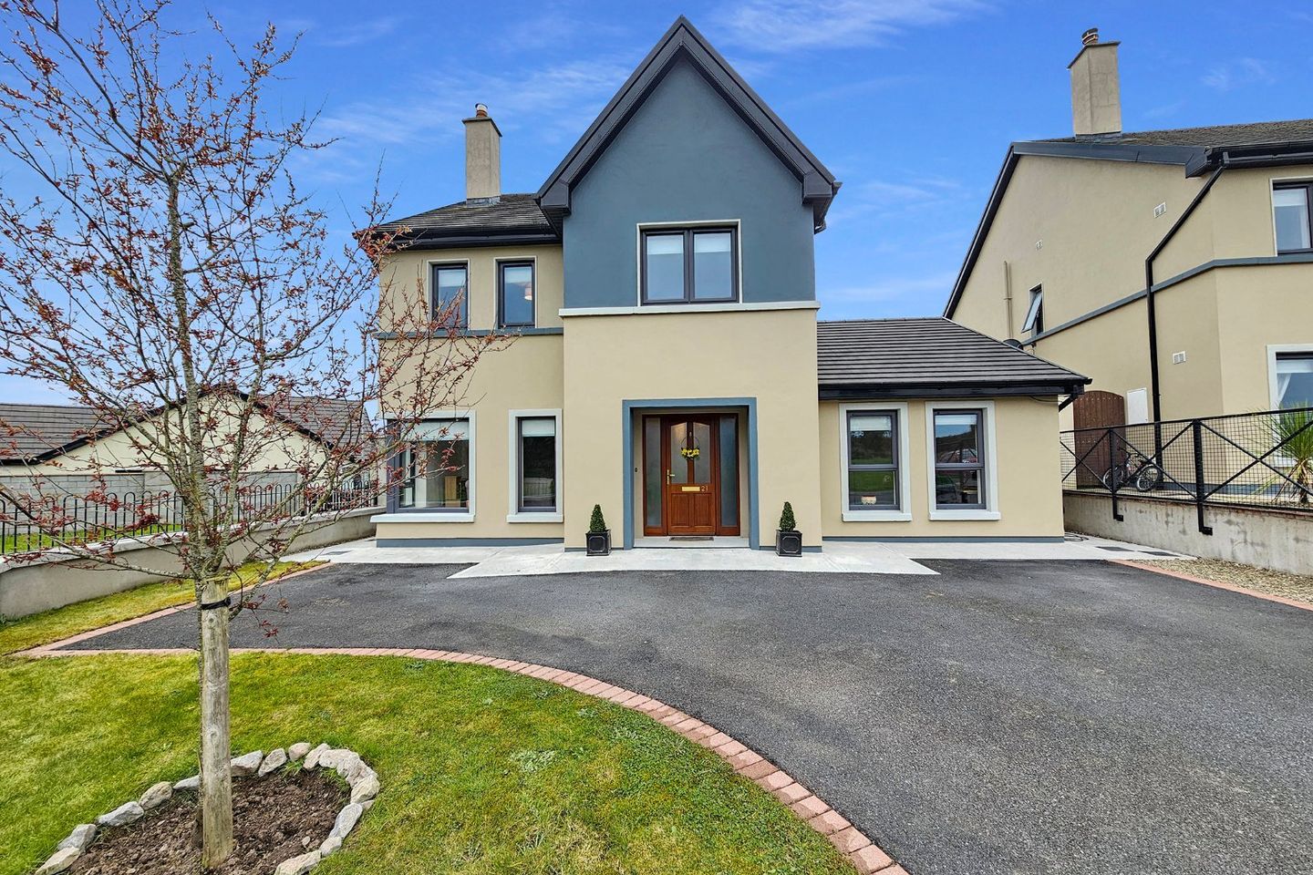 21 Meadow View, Clarecastle, Ennis, Co. Clare, V95KH7X