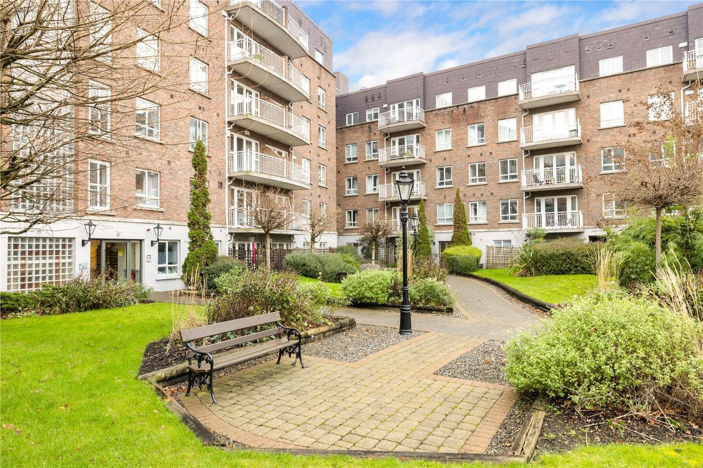 60 Harcourt Green, Charlemont Street, Dublin 2, D02XP48 is for sale on