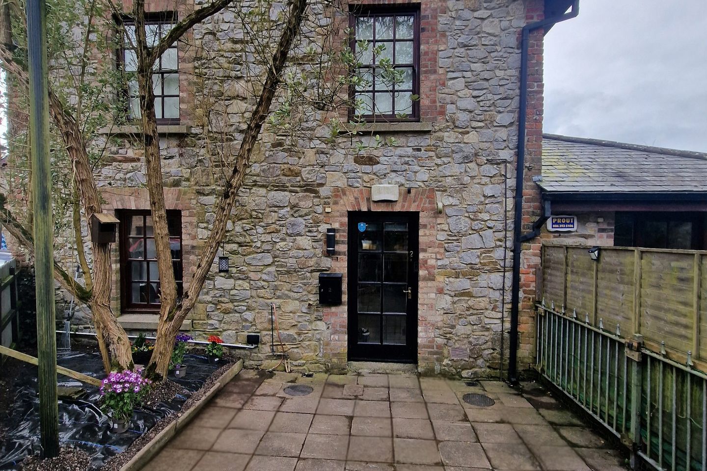2 Old Court House, Market Square, Collon, Co. Louth, A92DP98