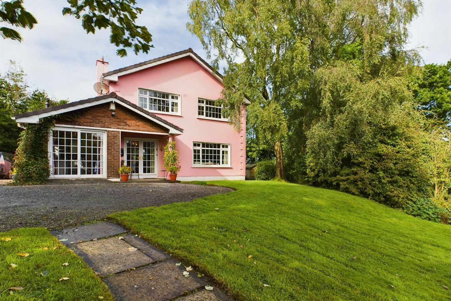 The Pink House, Keelogue, Carlow Town, Co. Carlow